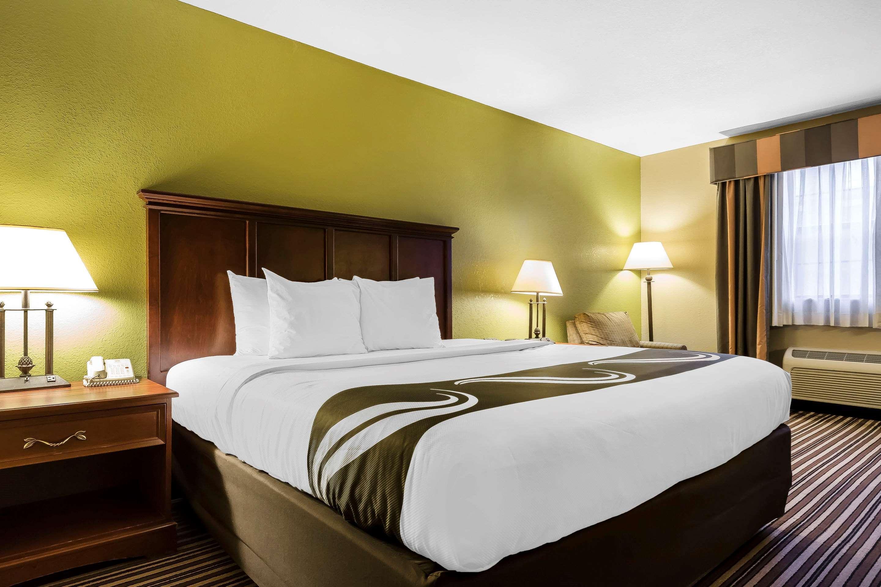 Quality Inn & Suites Columbia I-70 Extérieur photo